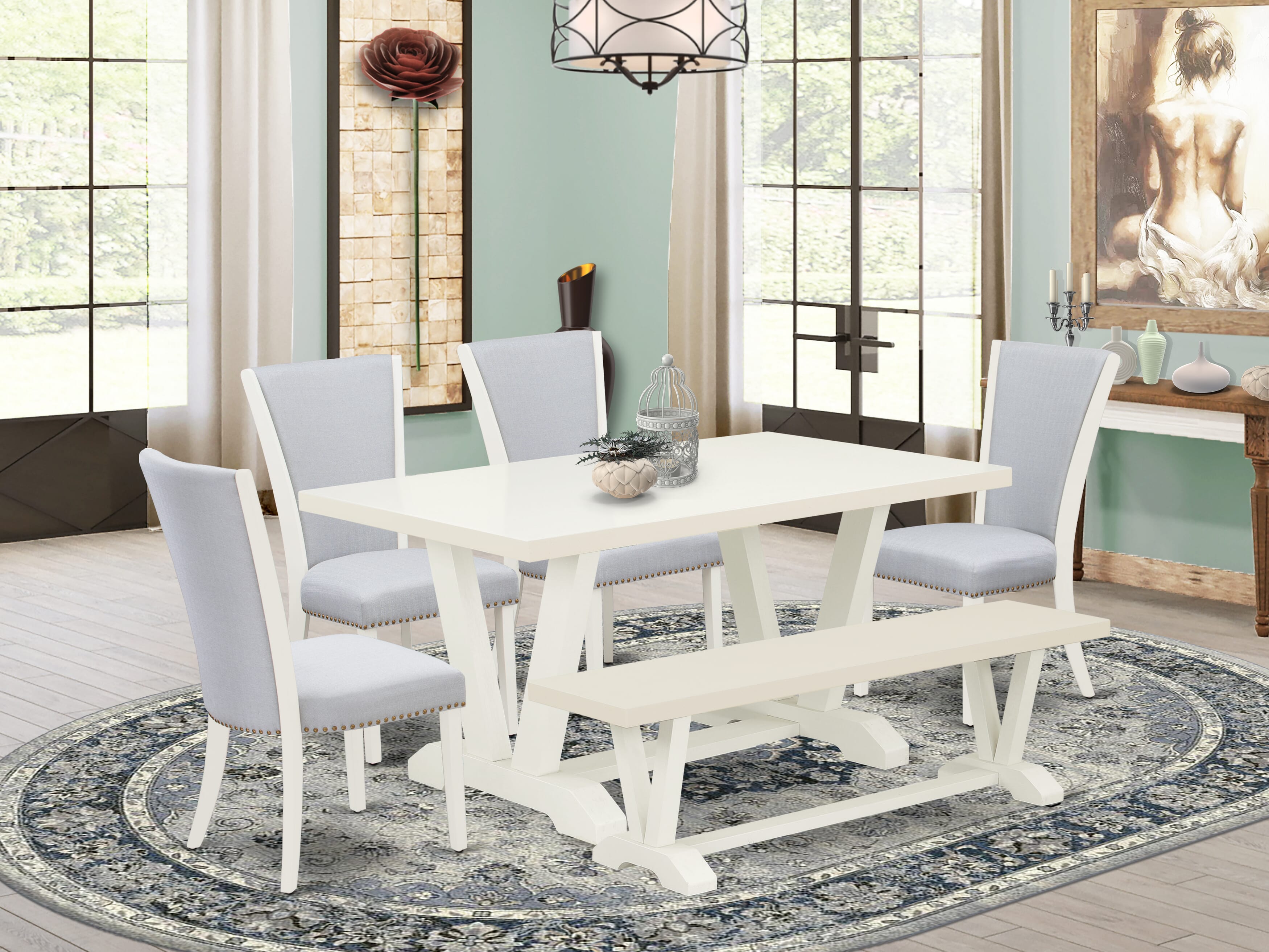 Juego de comedor de 6 piezas East West Furniture V026VE005-6. Contiene una mesa de comedor rectangular con patas en V y 4 sillas Parson de tela de lino gris con un banco.