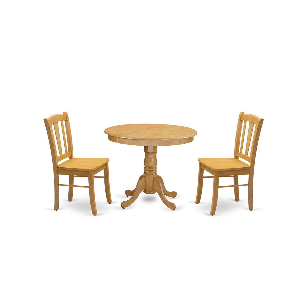 Juego de comedor de 3 piezas ANDL3-OAK-W de East West Furniture. Contiene una mesa de comedor redonda con pedestal y 2 sillas con asiento de madera.