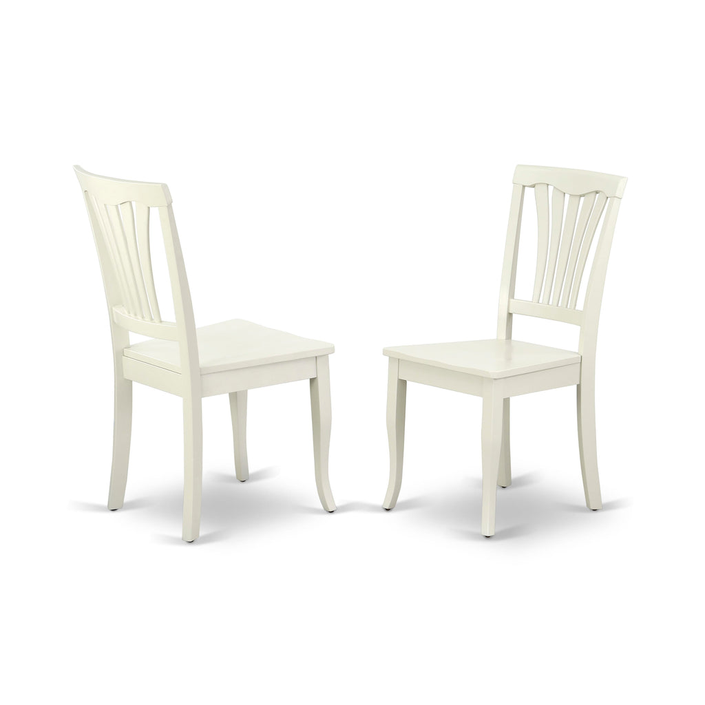 El juego de mesa de comedor de 5 piezas NDAV5-LWH-W de East West Furniture incluye una mesa de comedor rectangular con alas abatibles y 4 sillas con asiento de madera.