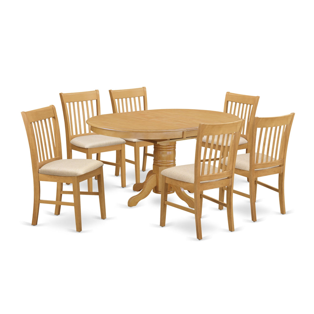 Juego de comedor de 7 piezas East West Furniture AVNO7-OAK-C compuesto por una mesa de cocina ovalada con hojas de mariposa y 6 sillas tapizadas en tela de lino.