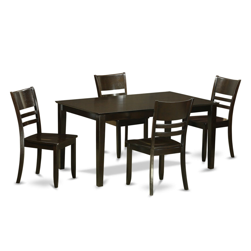 Juego de mesa de comedor de 5 piezas CALY5-CAP-W de East West Furniture para 4 personas. Incluye una mesa de cocina rectangular y 4 sillas de comedor.