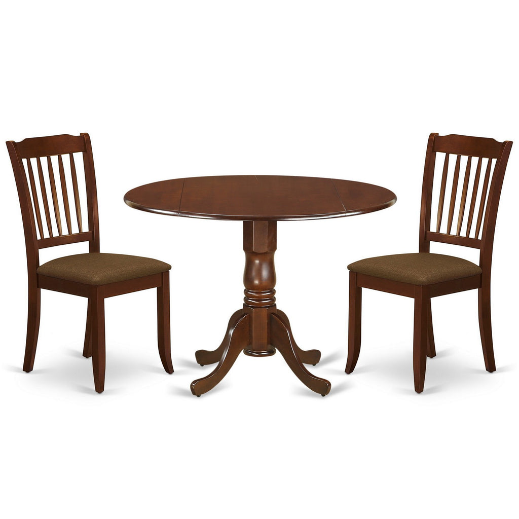 Juego de mesa de comedor moderna de 3 piezas DLDA3-MAH-C de East West Furniture. Incluye una mesa redonda de madera con alas abatibles y 2 sillas de comedor de tela de lino.