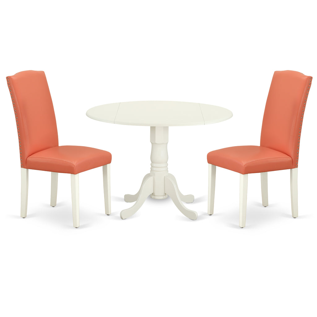 Juego de comedor de 3 piezas East West Furniture DLEN3-LWH-78. Incluye una mesa de comedor redonda con alas abatibles y dos sillas tapizadas de piel sintética con diseño de flamenco rosa.