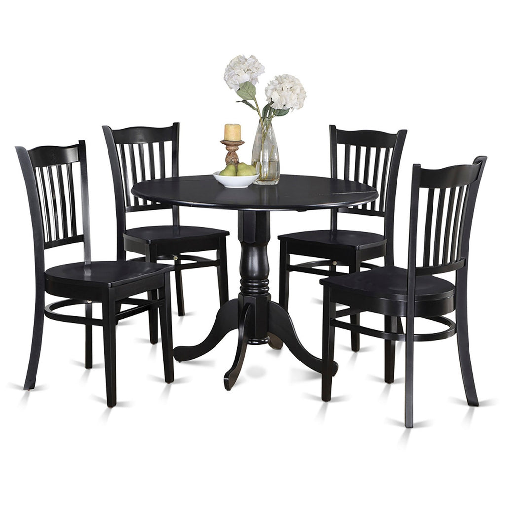 El juego de mesa de comedor de 5 piezas DLGR5-BLK-W de East West Furniture incluye una mesa de comedor redonda con alas abatibles y 4 sillas con asiento de madera.