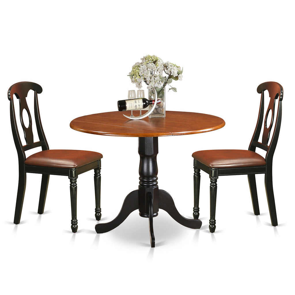 El juego de mesa de comedor moderno de 3 piezas DLKE3-BCH-LC de East West Furniture incluye una mesa redonda de madera con alas abatibles y dos sillas de comedor de cocina de cuero sintético.