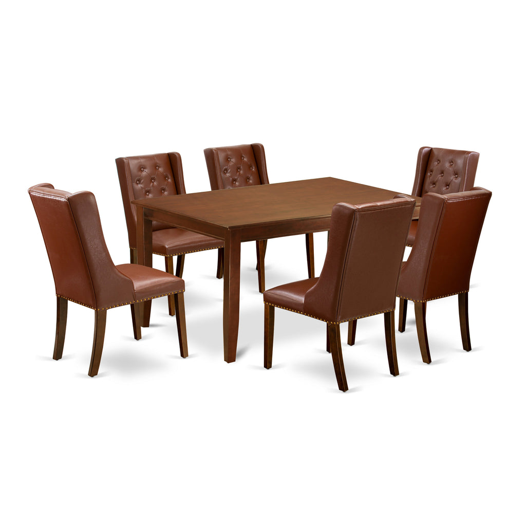 Juego de mesa de comedor moderna de 7 piezas East West Furniture DUFO7-MAH-46 compuesto por una mesa rectangular de madera y 6 sillas tapizadas en piel sintética marrón.
