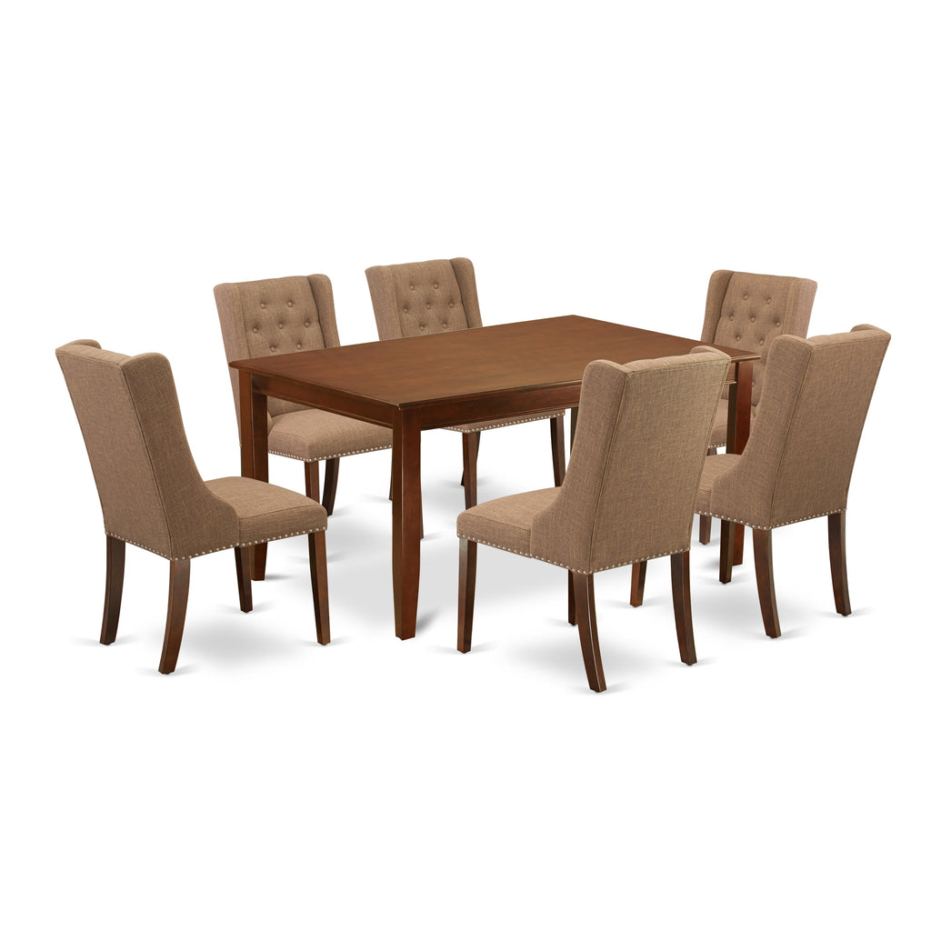 Juego de mesa de comedor moderna de 7 piezas DUFO7-MAH-47 de East West Furniture. Consta de una mesa rectangular de madera y 6 sillas tapizadas en tela de lino color sable claro.
