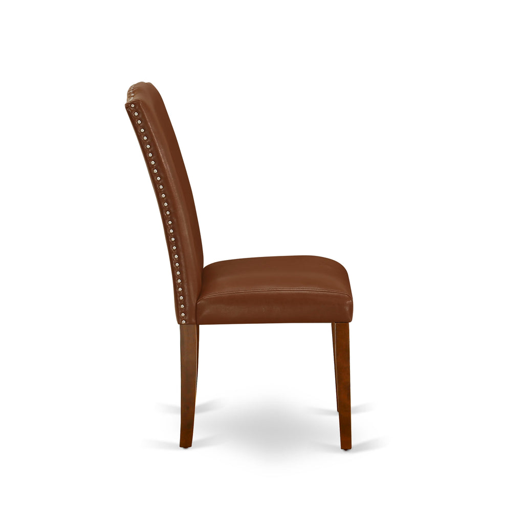 Juego de mesa de comedor moderna de 3 piezas East West Furniture NDEN3-MAH-66. Incluye una mesa rectangular de madera con alas abatibles y dos sillas Parson de piel sintética marrón.