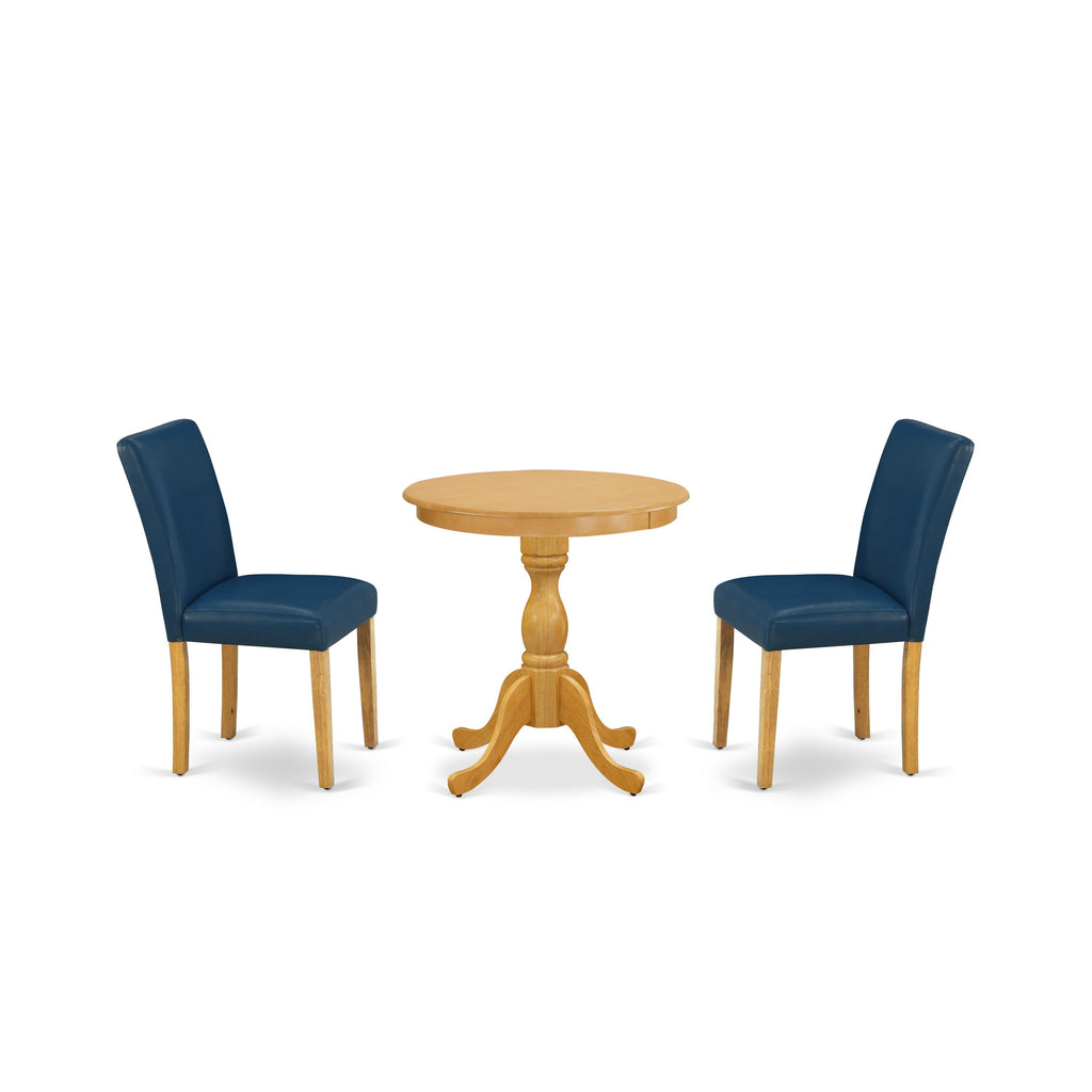 Juego de comedor de 3 piezas ESAB3-OAK-55 de East West Furniture. Incluye una mesa de comedor redonda con pedestal y dos sillas tapizadas de piel sintética azul oasis.