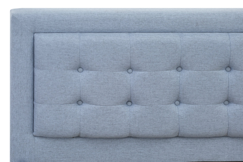 Cama tamaño queen con plataforma East West Furniture FNF-11-Q - Cabecera tapizada en tela de lino azul denim con ribete capitoné y patas negras
