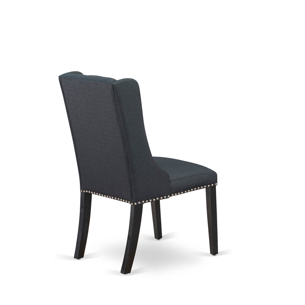 Juego de comedor de 7 piezas East West Furniture X696FO624-7 compuesto por una mesa de comedor rectangular con patas en forma de X y 6 sillas tapizadas en tela de lino negro.