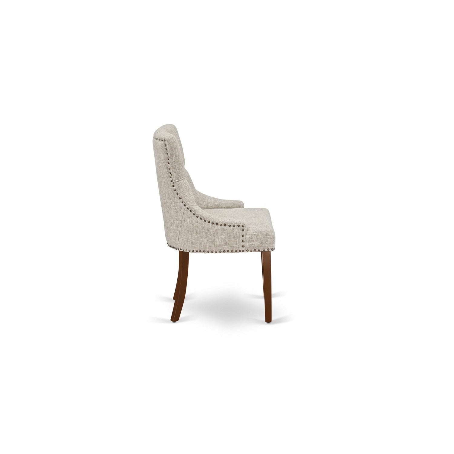 Sillas de comedor Friona Parson FRP3T05 de East West Furniture: tapizadas en tela de lino y piel de venado con ribete de tachuelas y botones capitoné.