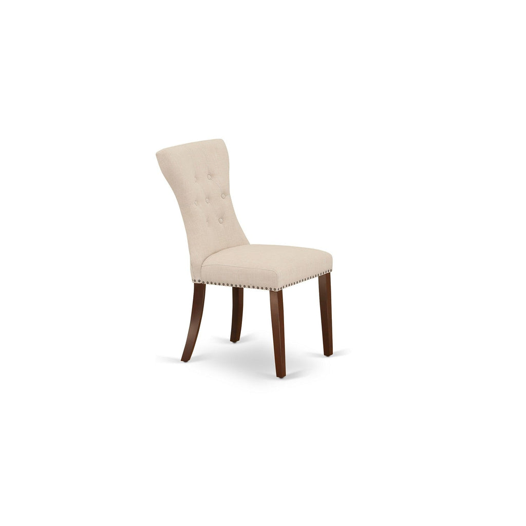 Juego de mesa de comedor de 3 piezas East West Furniture ESGA3-MAH-32 para espacios pequeños. Contiene una mesa redonda de madera con pedestal y 2 sillas Parson de tela de lino beige claro.