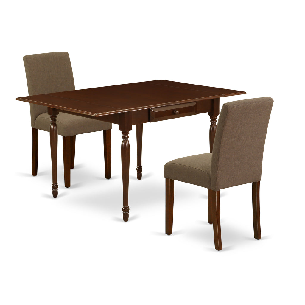 Juego de mesa de comedor de 3 piezas East West Furniture 1MZAB3-MAH-18. Incluye una mesa de comedor y dos sillas Parson con tela de lino color café, mesa abatible con sillas de respaldo completo y acabado caoba.