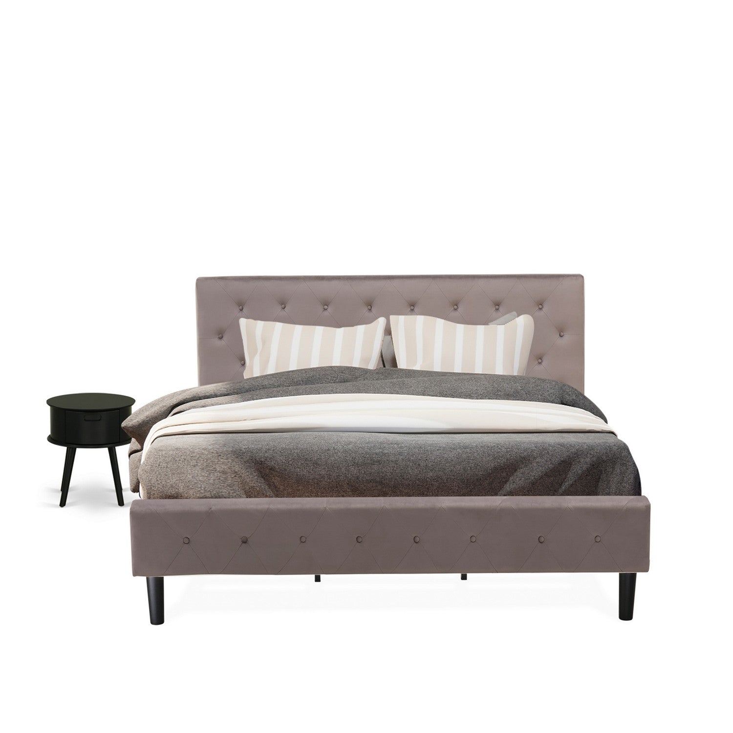 Juego de cama de 2 piezas East West Furniture NL14K-1GO11: estructura de cama de madera con botones capitoné, cabecera tapizada en terciopelo marrón topo y mesita de noche con acabado negro.