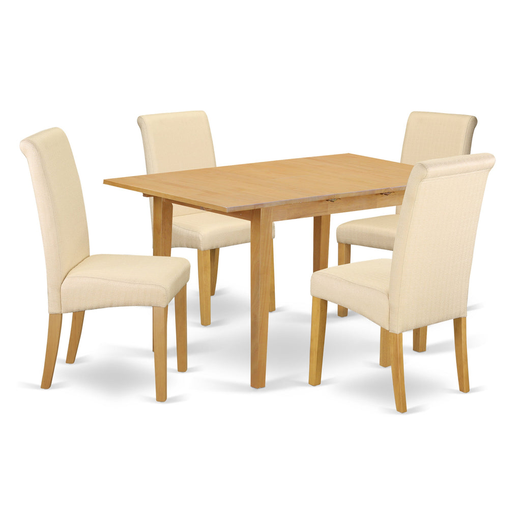 Juego de mesa de comedor moderna de 5 piezas East West Furniture NOBA5-OAK-02. Incluye una mesa rectangular de madera con diseño de hojas de mariposa y 4 sillas Parsons de tela de lino beige claro.