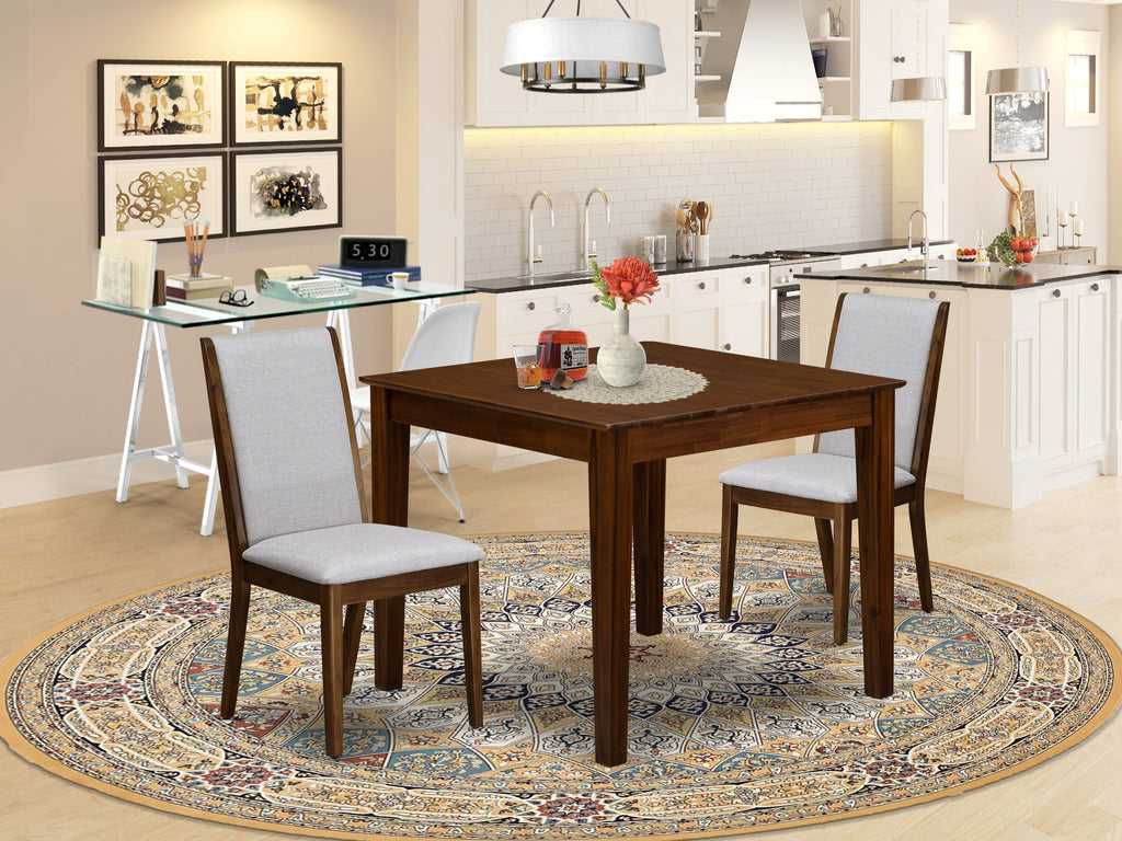 Juego de comedor de 3 piezas East West Furniture OXLA3-AWA-05 compuesto por una mesa de comedor cuadrada y 2 sillas tapizadas