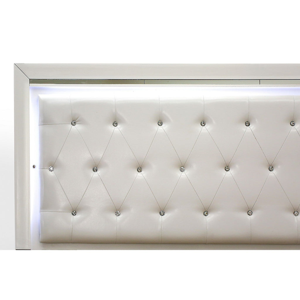 Juego de dormitorio Pandora de 3 piezas East West Furniture PA05-Q2N000 con cama tamaño queen y 2 mesitas de noche modernas de madera, acabado blanco