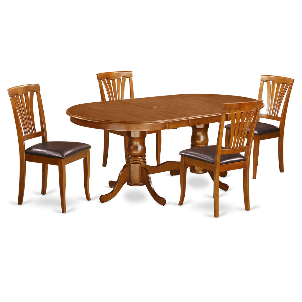 El juego de mesa de comedor de 5 piezas East West Furniture PLAV5-SBR-LC incluye una mesa ovalada de madera con hojas de mariposa y 4 sillas de comedor de cocina de cuero sintético.