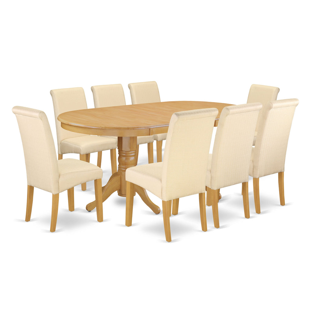 El juego de mesa de cocina de 9 piezas East West Furniture VABA9-OAK-02 incluye una mesa de comedor ovalada con hojas de mariposa y 8 sillas de comedor Parson de tela de lino beige claro.