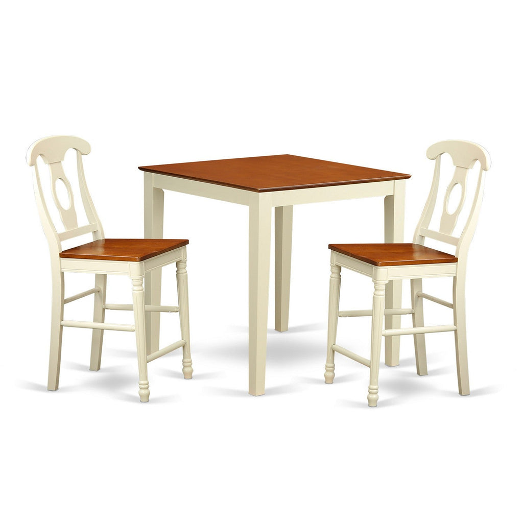 Juego de encimera de cocina de 3 piezas East West Furniture VNKE3-WHI-W para espacios pequeños. Contiene una mesa de comedor cuadrada y dos sillas de comedor.